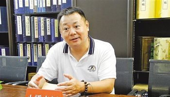小桥老树