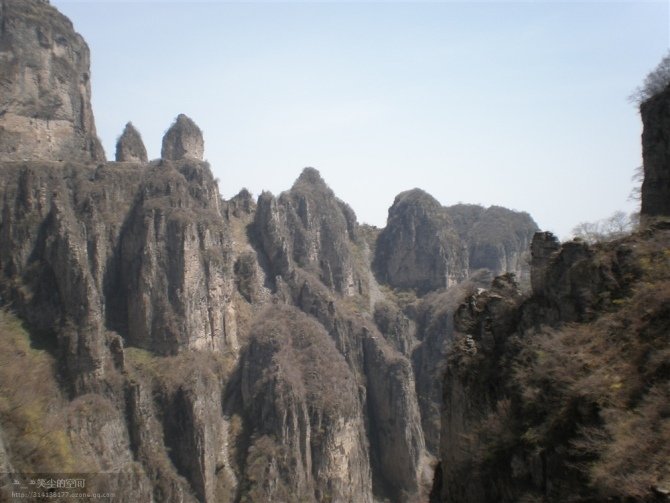 窟窿山