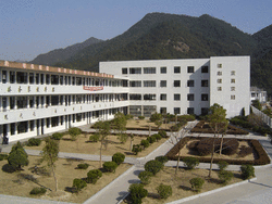 宁海县深圳镇初级中学
