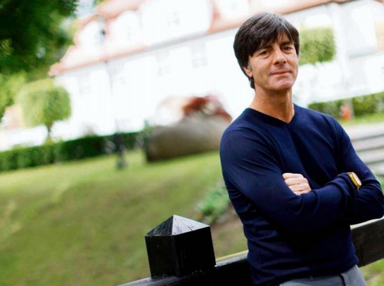 德国足协官方宣布同现任国家队主帅勒夫|勒夫