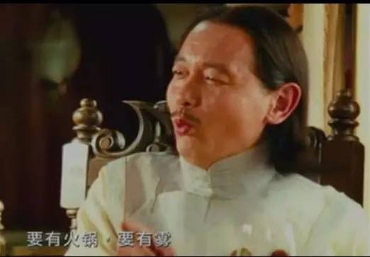 还有《非诚勿扰》里邬桑给葛优扮演的秦奋一碗拌了生鸡蛋的海胆鱼籽饭